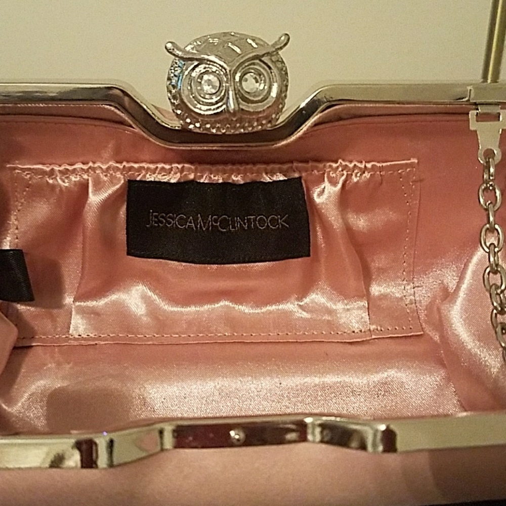 Clutch - Picture 3 of 3